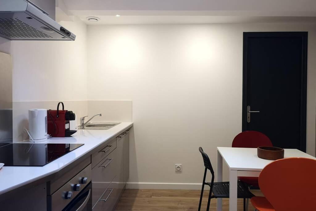 Le Duplex Des Quais Apartment Blois Bagian luar foto