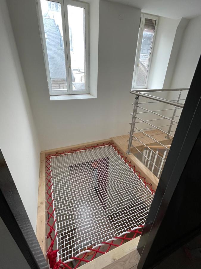 Le Duplex Des Quais Apartment Blois Bagian luar foto